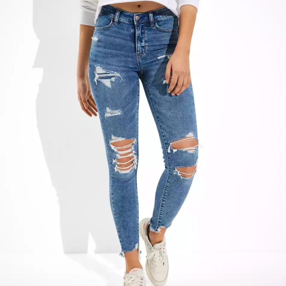 American Eagle Ne(x)t Level Stretch Jeggings.